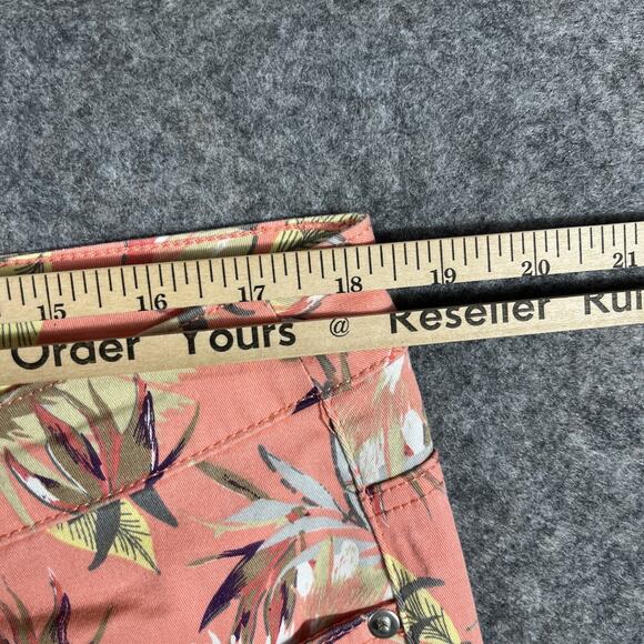 OSO Casuals Pants Women’s‎ 16 Peach Floral Flat Front Straight Leg Basic NWOT - Picture 5 of 9